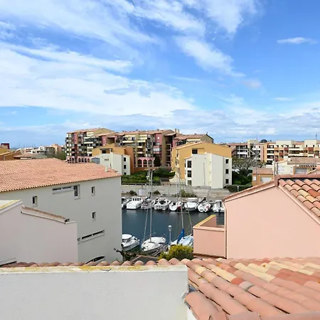 Le Solarium אגדה